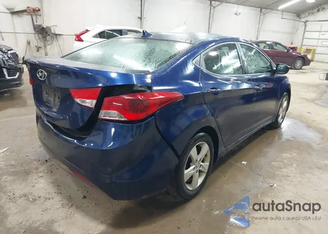 2013 Hyundai Elantra Gls/Limited from USA, damaged, VIN KMHDH4AEXDU577348